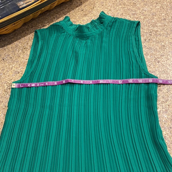 Adrianna Papell Green High Neck Pleated Look Small - Picture 3 of 13